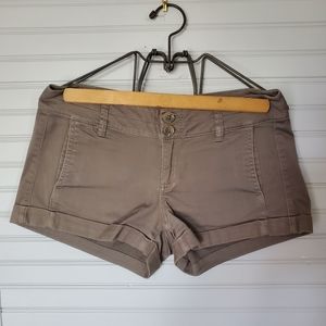 Express Low Rise Green Shorts, size 2